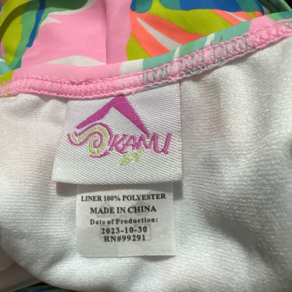 Kanu Surf Beach Sport 1-Piece Swimsuit, Riza Tropical Bright Colors Size 16 - Picture 3 of 6